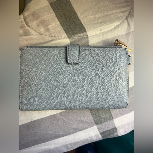 MK Wallet - Picture 2 of 4